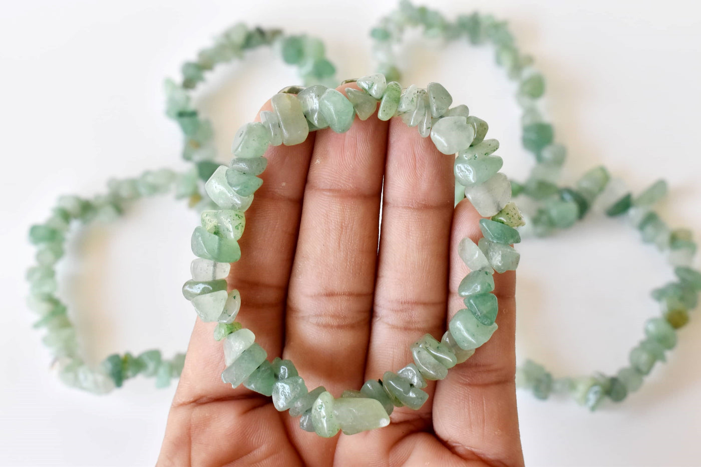 Bracelet extensible de puces d'aventurine verte naturelle, bijoux de pierres précieuses en vrac pour la guérison du chakra
