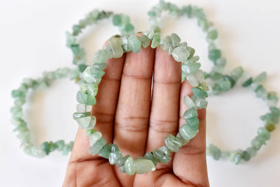Bracelet extensible de puces d'aventurine verte naturelle, bijoux de pierres précieuses en vrac pour la guérison du chakra
