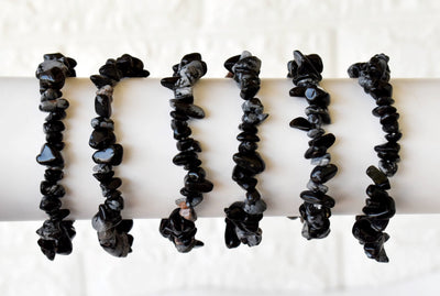 Bracelets de puces d'obsidienne de flocon de neige naturel, bracelets de puces de pierres précieuses en cristal en vrac ~ Bracelet de puce de guérison