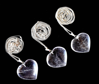Pendentif coeur en cristal de quartz clair, véritables colliers en forme de coeur, breloques en pierres précieuses polies