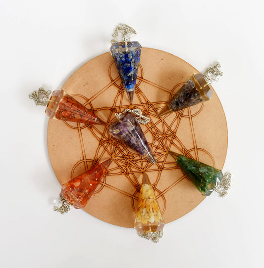 Chakra Crystals Orgone Pendulums Set, with Wooden Grid Plate, Selenite Log