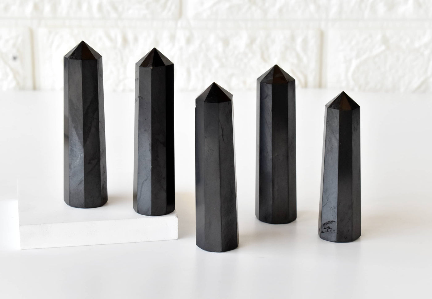 Black Shungite Tower Point (Purification and Inflammation)