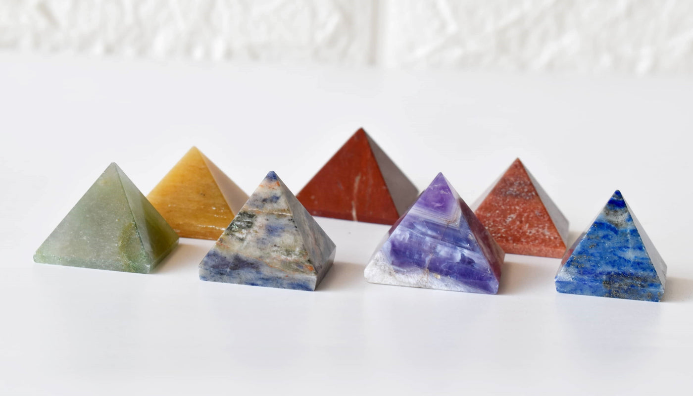 7 Chakra Crystals Pyramids