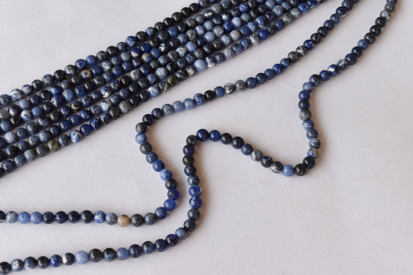 Sodalite AAA Grade 4mm, 6mm, 8mm, 10mm, 12mm Perles rondes