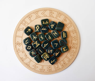 Ensembles de runes Bloodstone avec pochette en velours noir et carte Rune, ensemble Elder Futhrak Rune