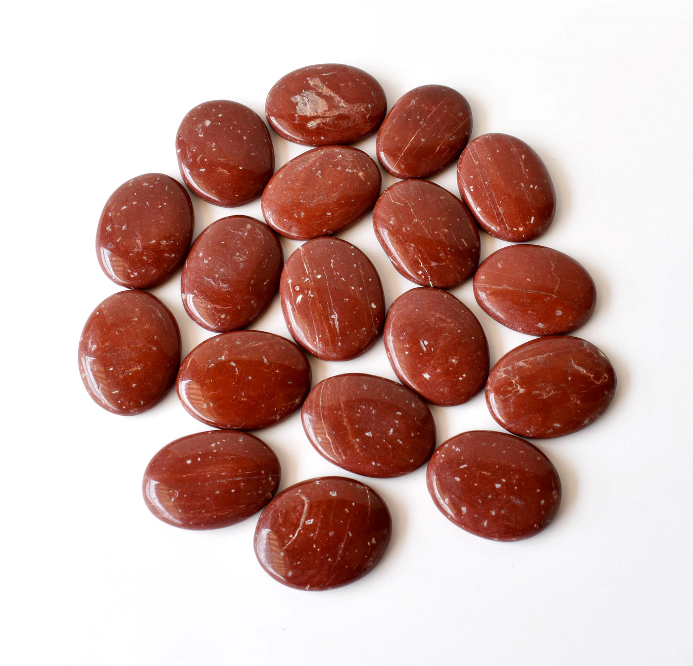 Red Jasper Worry Stone pour la guérison des cristaux (Pocket Palm Stone / Thumb Stone)