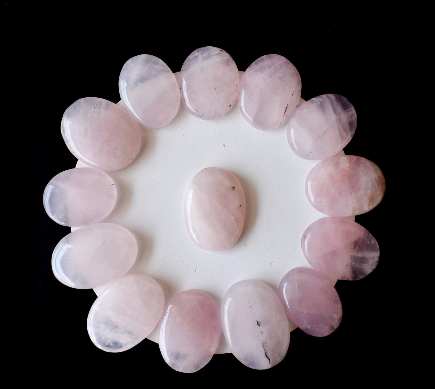 Pierre d'inquiétude en quartz rose pour la guérison des cristaux (Pocket Palm Stone / Thumb Stone)