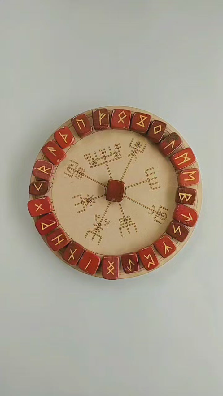 Ensembles de runes de jaspe rouge avec pochette en velours noir et carte runique, ensemble de runes Elder Futhrak