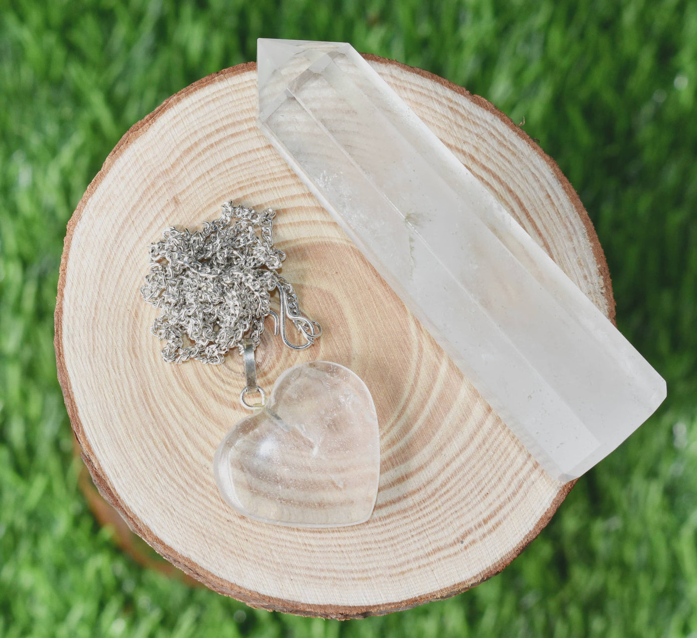 Coffret cadeau en cristal de quartz pour un soutien et une protection émotionnels, pierres précieuses polies en cristal.