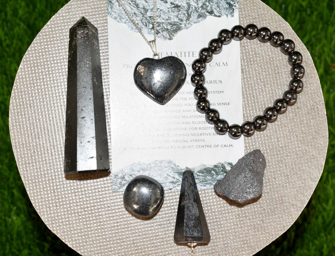 Coffret cadeau en cristal d'hématite pour un soutien et une protection émotionnels, véritables pierres précieuses polies.