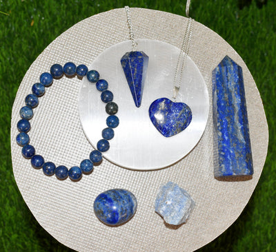 Coffret cadeau en cristal de lapis-lazuli pour un soutien et une protection émotionnels, véritables pierres précieuses polies.
