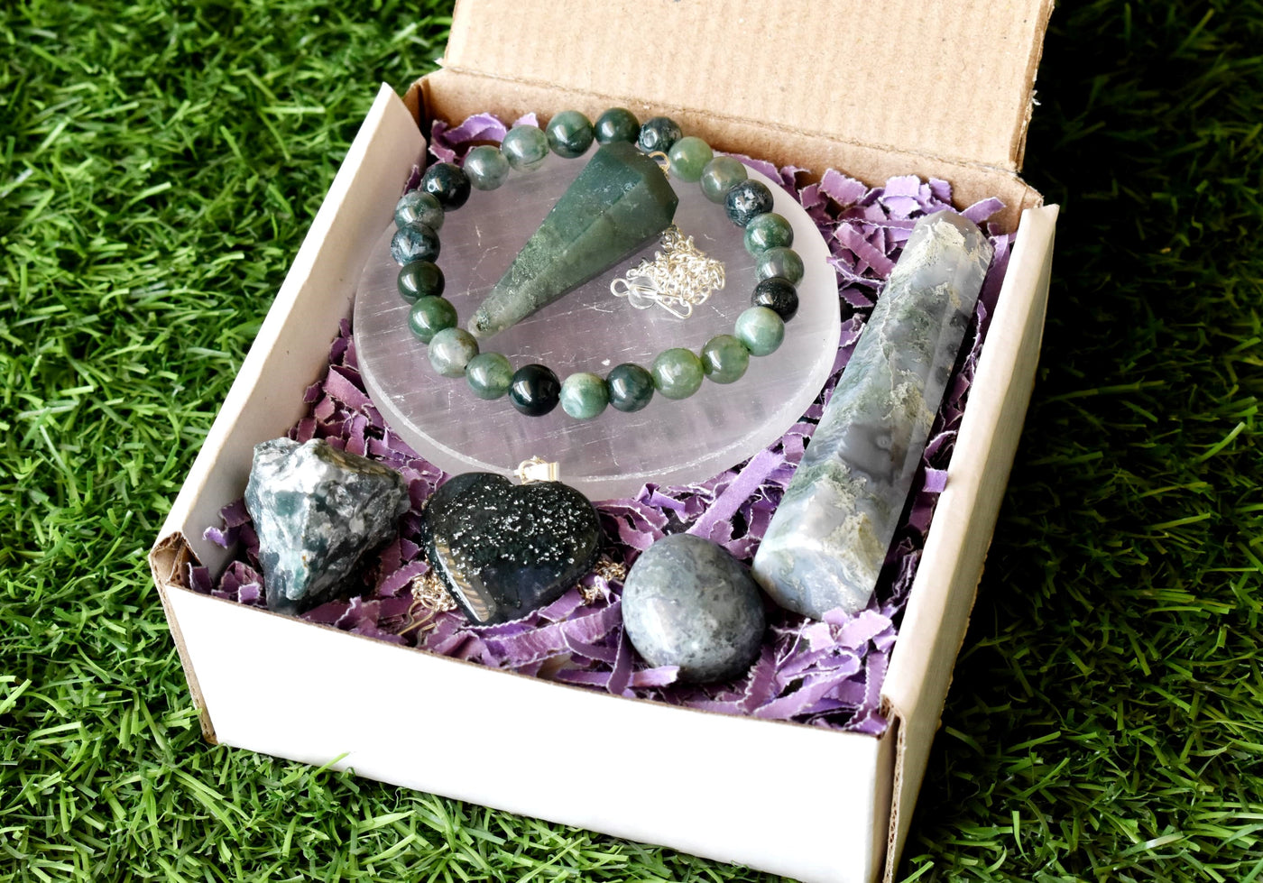 Coffret cadeau en cristal d'agate mousse pour un soutien et une protection émotionnels, véritables pierres précieuses polies.