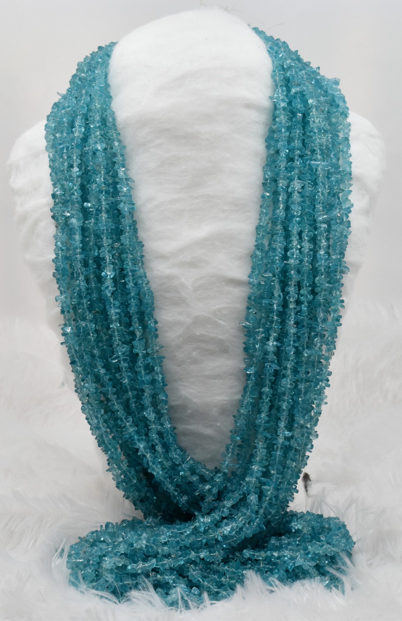 Uncut Raw Apatite Crystal Chip Beads for Necklace (Strength and Weight Control)
