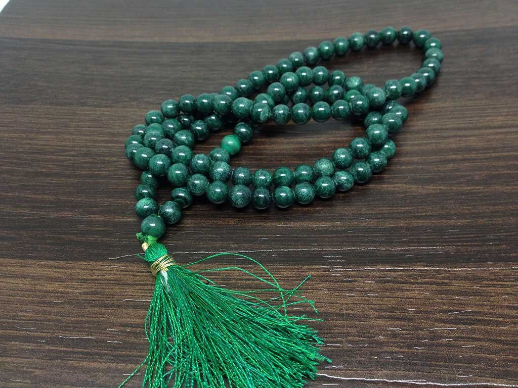 One (1) Natural 7mm (AAA) Malachite Mala With 108 Prayer Beads Perfect For Mediation Malachite Jap Mala Necklace ~ JP12