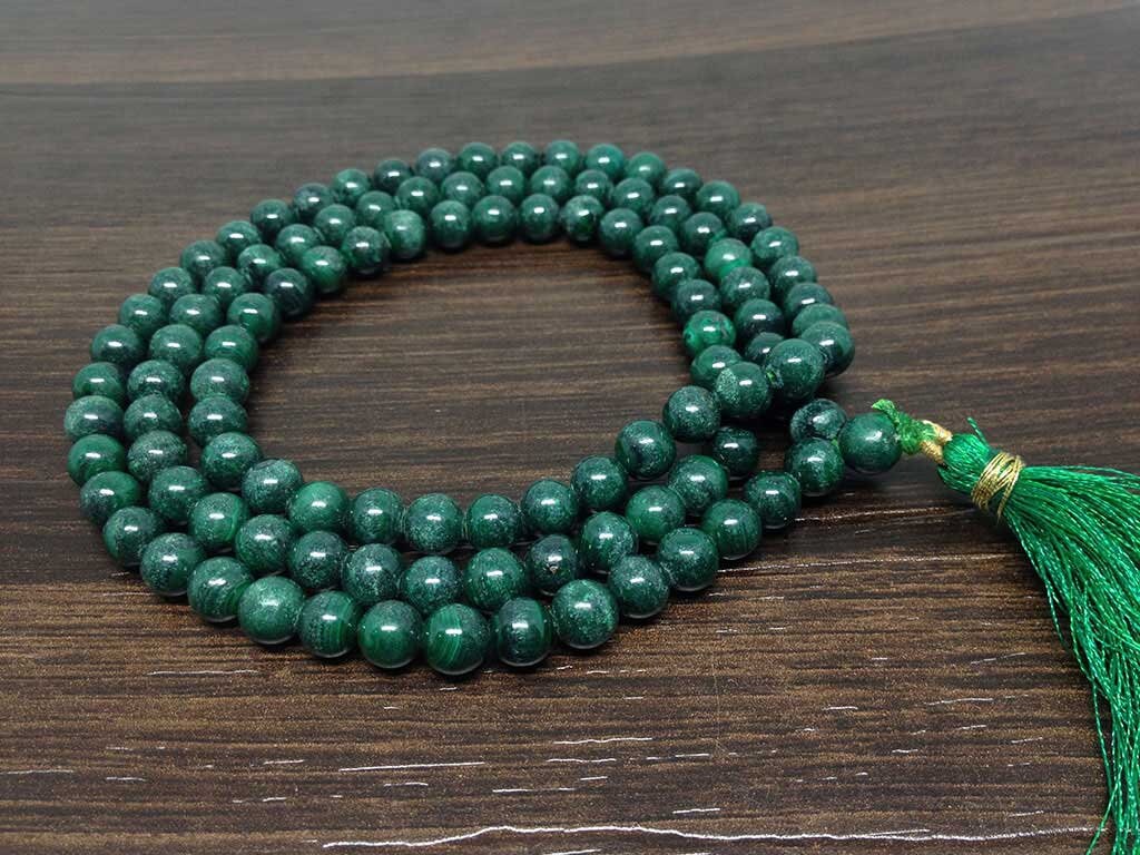 One (1) Natural 7mm (AAA) Malachite Mala With 108 Prayer Beads Perfect For Mediation Malachite Jap Mala Necklace ~ JP12